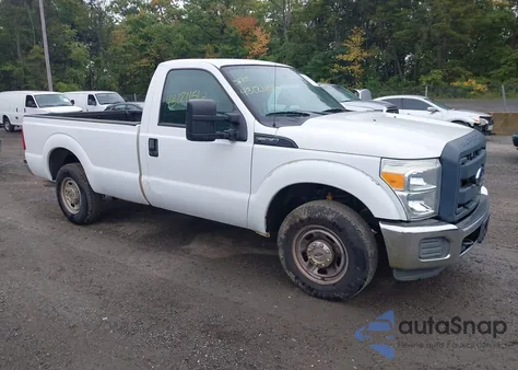 2016 Ford F250 Super Duty z USA, uszkodzony, nr VIN 1FTBF2A65GEA96453